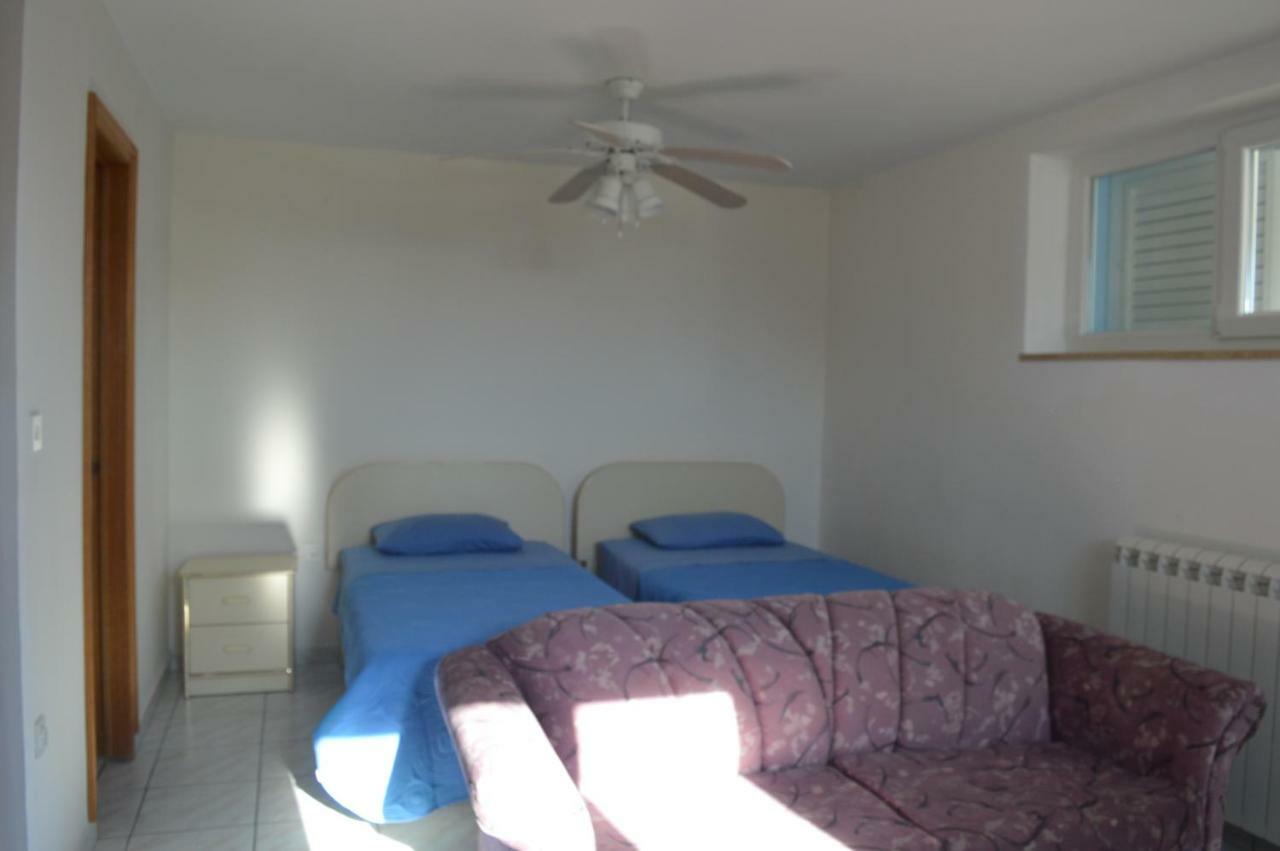 Apartments Charlie Krk Town Dış mekan fotoğraf