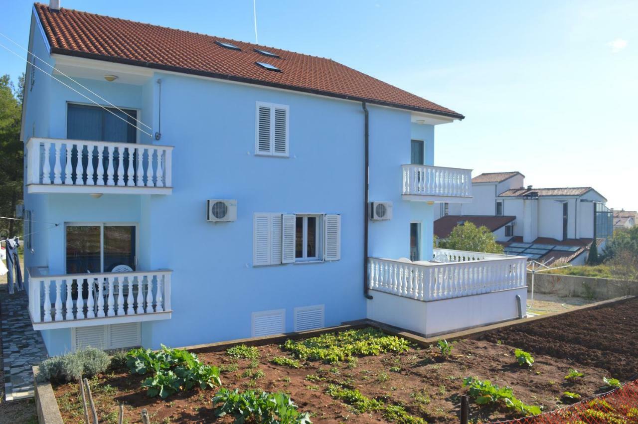 Apartments Charlie Krk Town Dış mekan fotoğraf